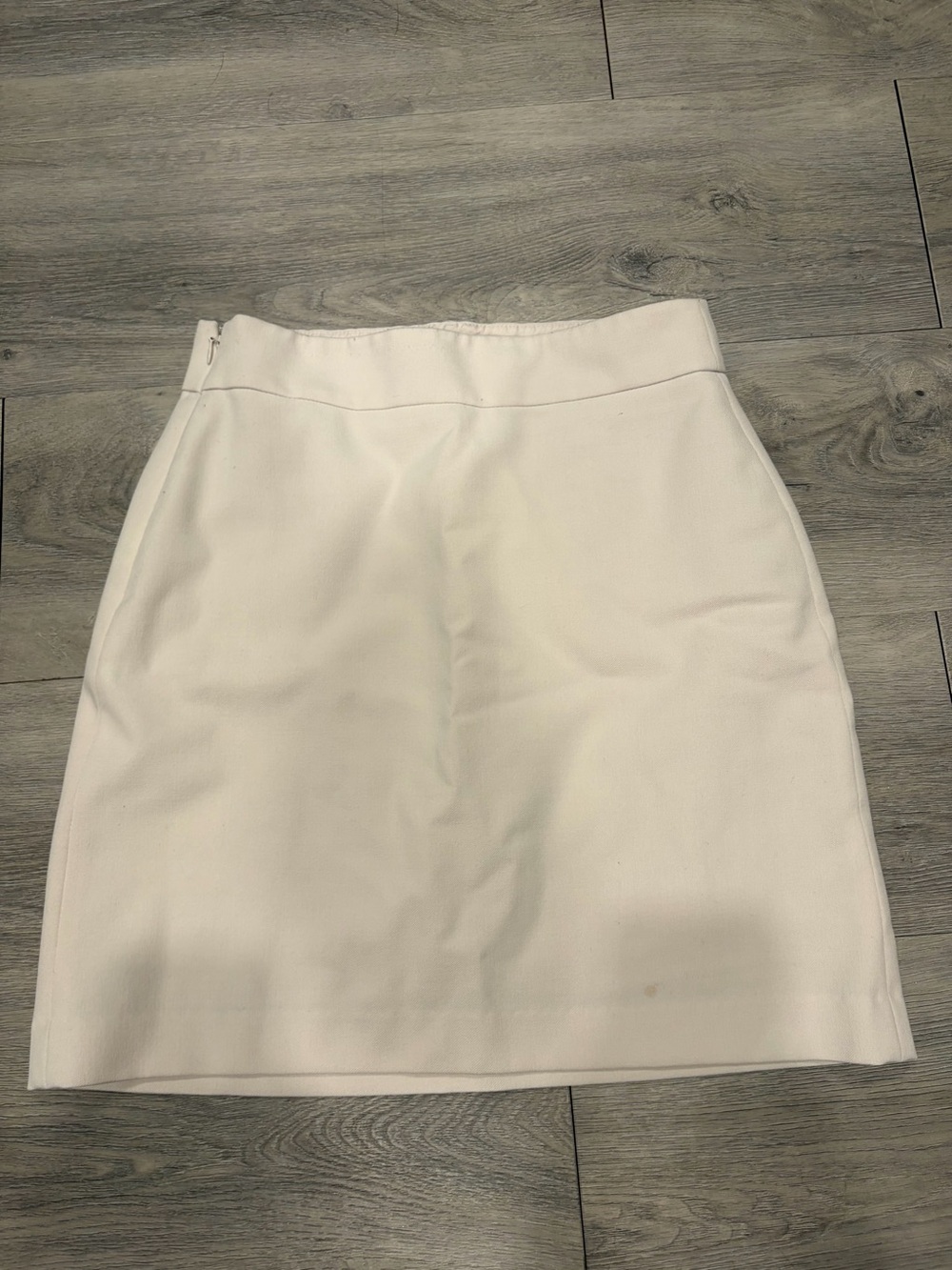 Babaton Women's Mini Skirt off white Size 4